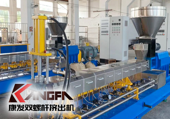 雙螺桿擠出機(jī)機(jī)筒供料用料斗結(jié)構(gòu)形式——普通式、強(qiáng)制式、振動式料斗