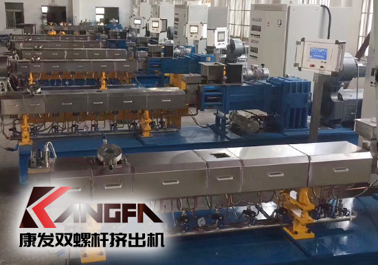 口罩是如何煉成的!各類口罩《無紡布《各種改性粒子《平雙擠出機——盡在康發(fā)雙螺桿擠出機!