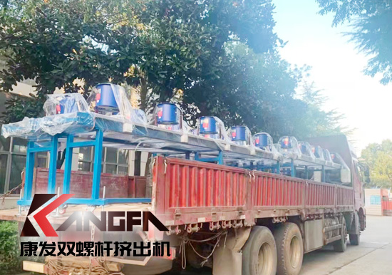 采用雙螺桿擠出機回收、純化聚烯烴技術(shù)!溶劑型回收將有色的聚烯烴廢料變成能與原生材料相媲美的透明、干凈甚至食品級的樹脂,同時保持聚合物結(jié)構(gòu)的完整性