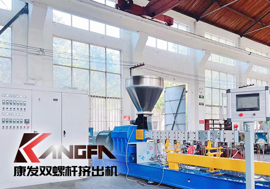簡述雙螺桿擠出機主要組成部分(包括電機、螺桿、機筒、加熱器、變速器等)